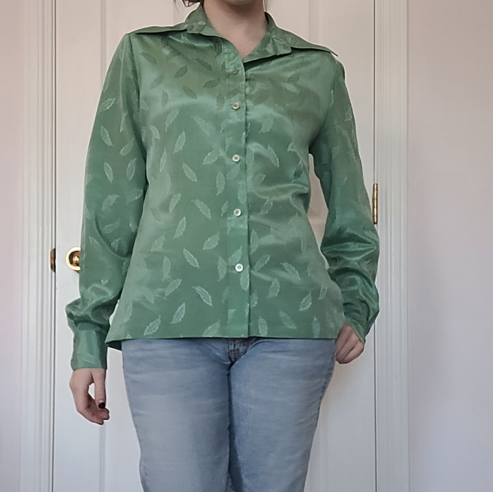Green leaf print button down